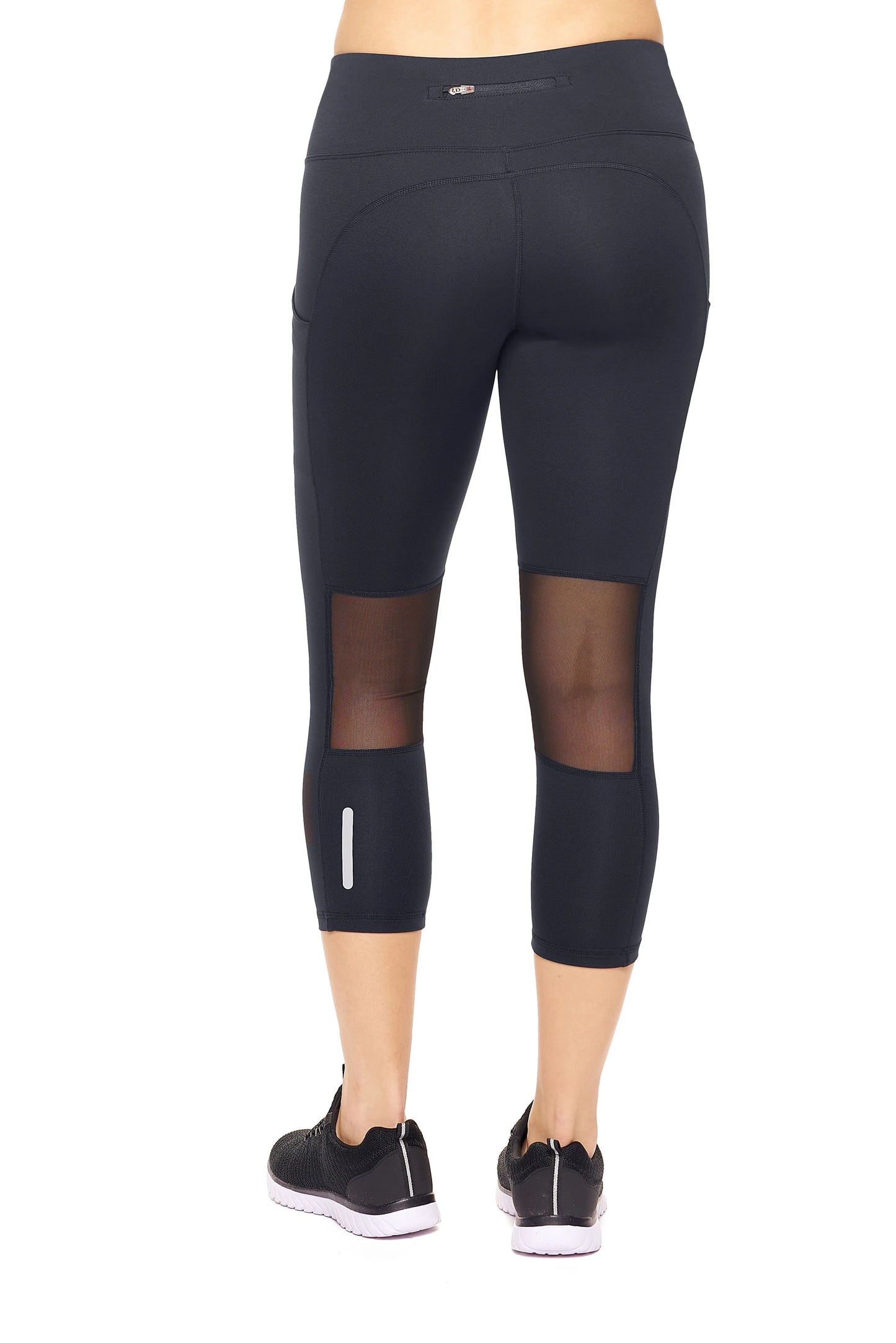 The Liftess Black Capri Leggings
