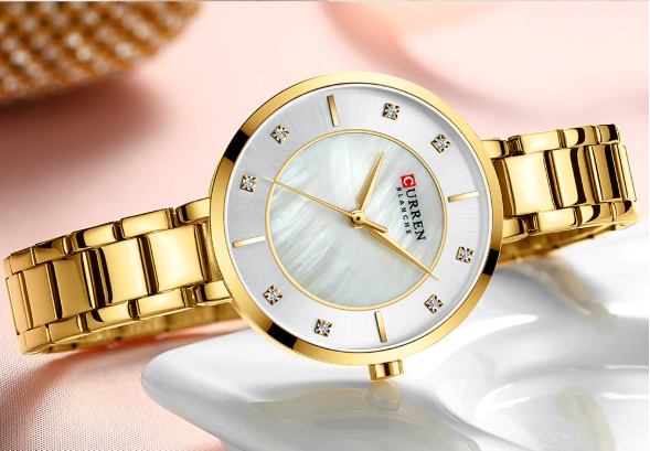 Elegant Women's Golden Wrist Watch