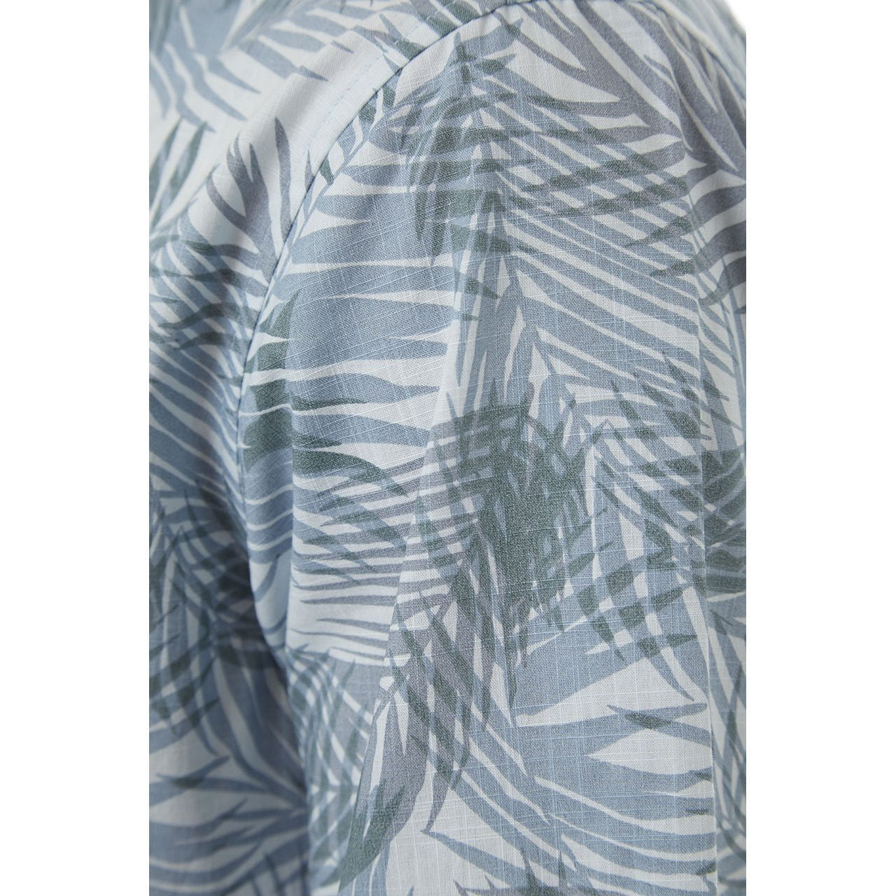 Picture of a Men's Light Blue Hawaiian Shirt arm