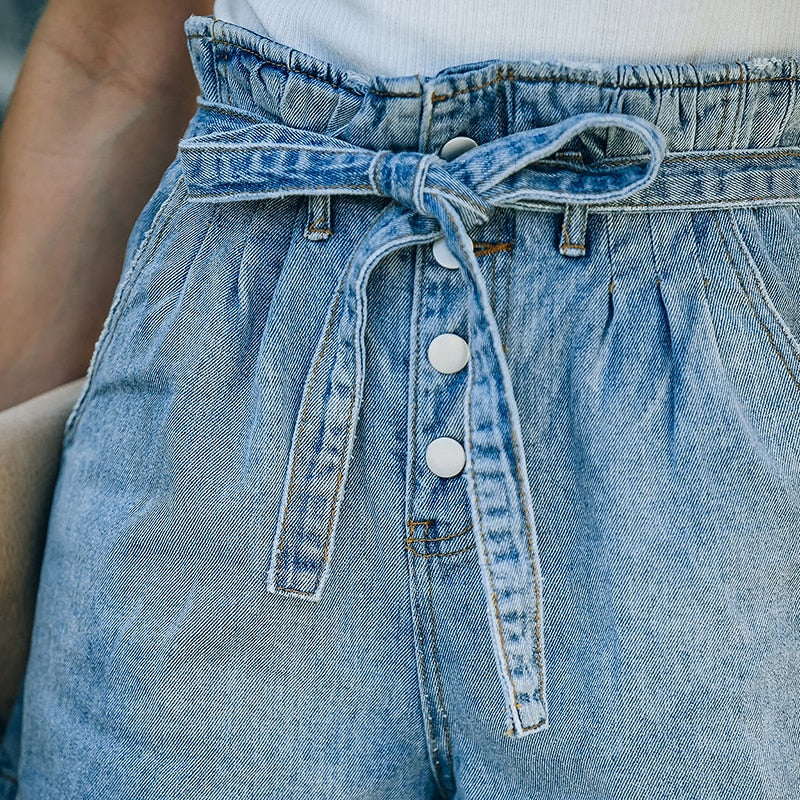 High-Waisted Denim Shorts light blue close up