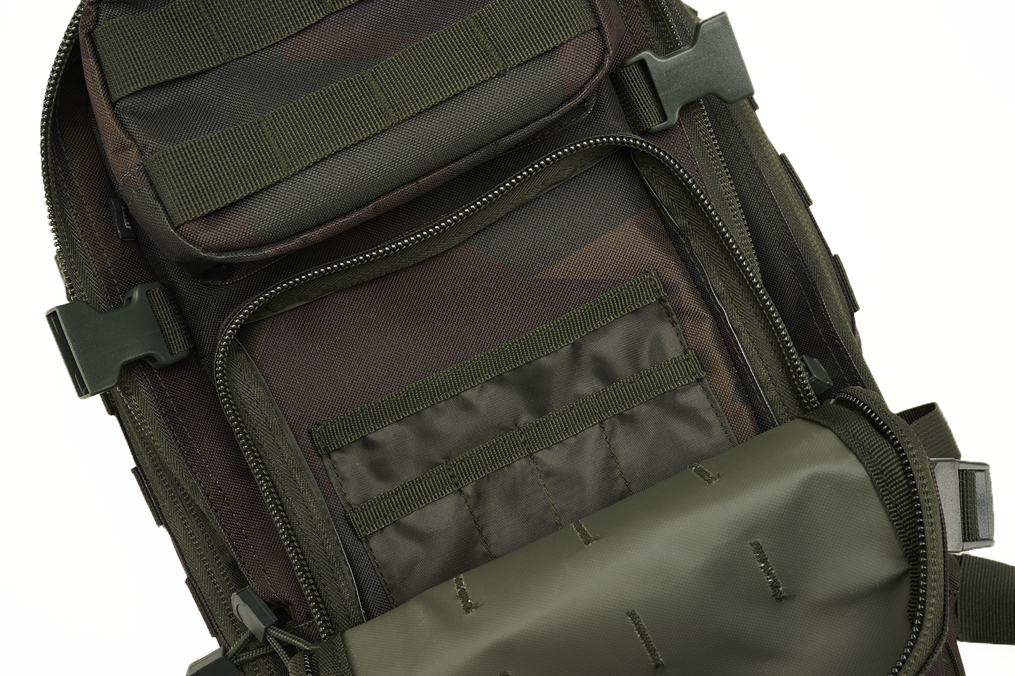 Brandit Assault Backpack Medium inside