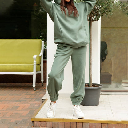 Women's Tracksuit with Oversized Hoodie green