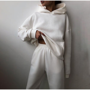 Women's Tracksuit with Oversized Hoodie white
