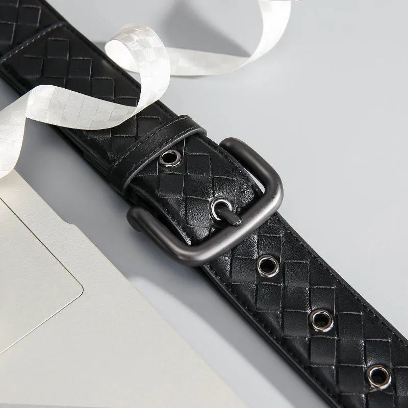 Men's Handmade Leather Belt black buckle view