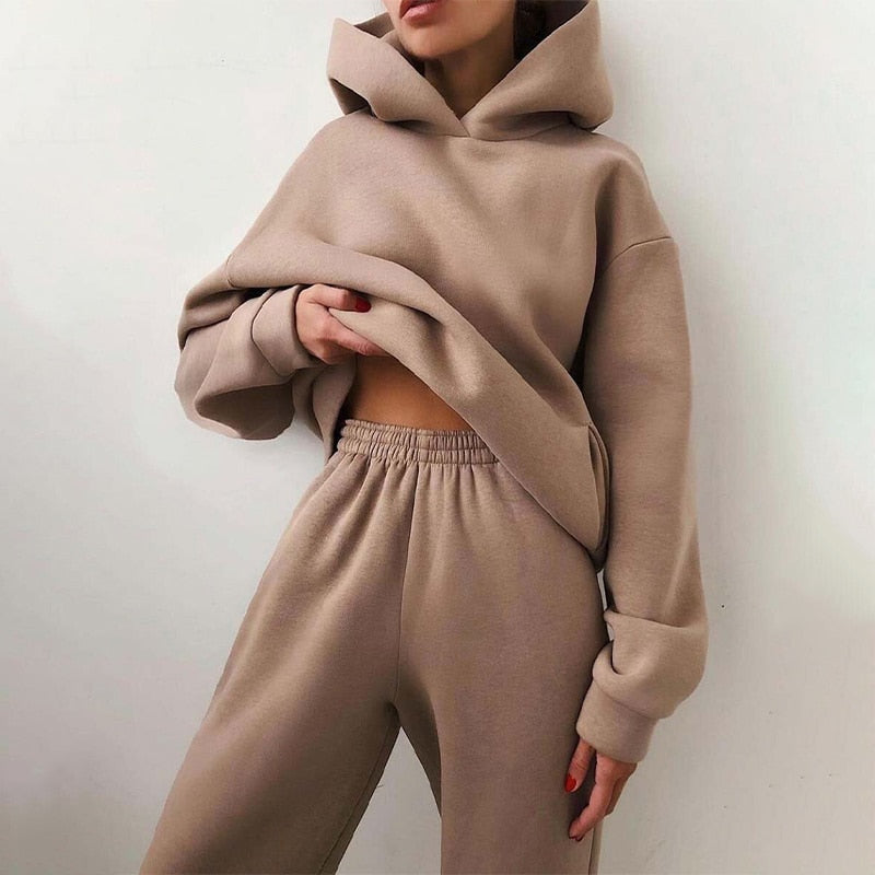 Women's Tracksuit with Oversized Hoodie brown