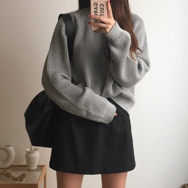 picture of a grey Plain Women's Long Sleeve Solid O-Neck Pullover Sweater