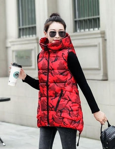 Picture of a Women's Thick Cotton Vest for Long Protection red camo